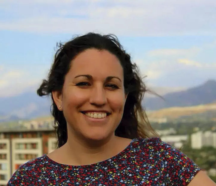 Review by Valeria Silva